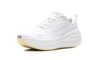 Vomero Plus WMNS "Photon Dust Alabaster" HV8154 009
