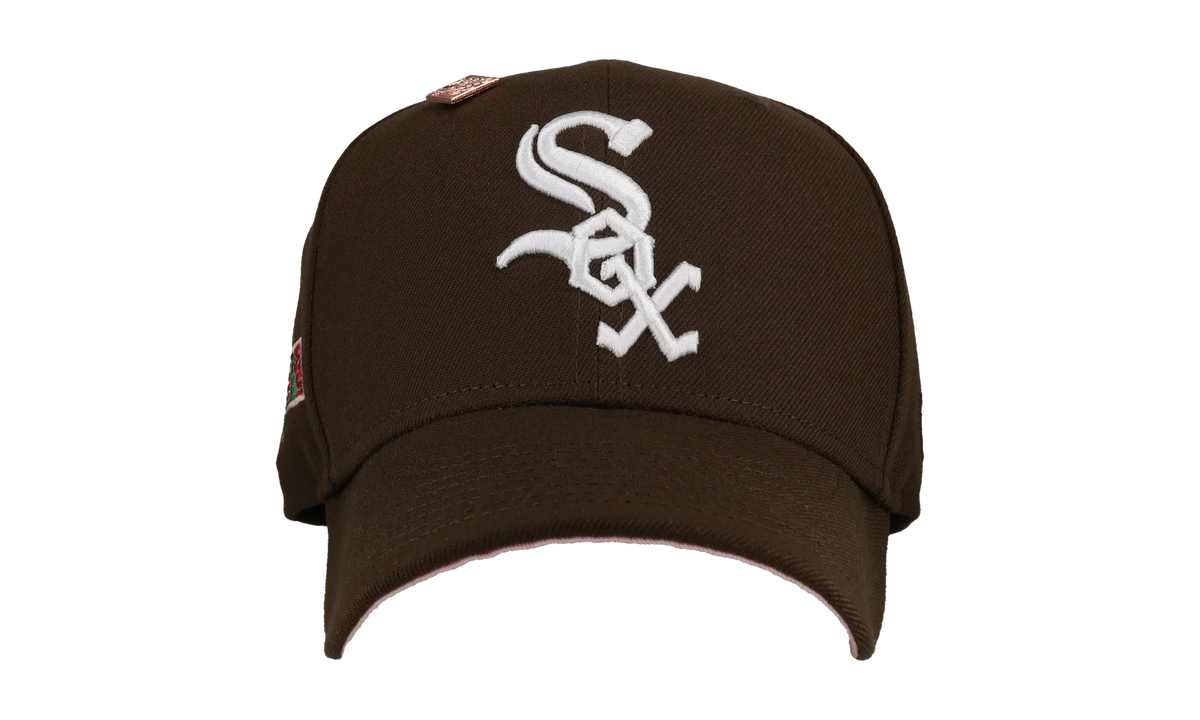 59FIFTY Chicago White Sox 2005 World Series Fitted Hat "Walnut / Pink - Visor" NE96