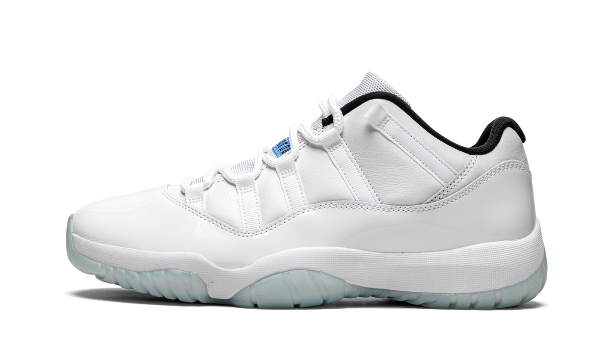 11 Retro Low "Legend Blue" AV2187 117