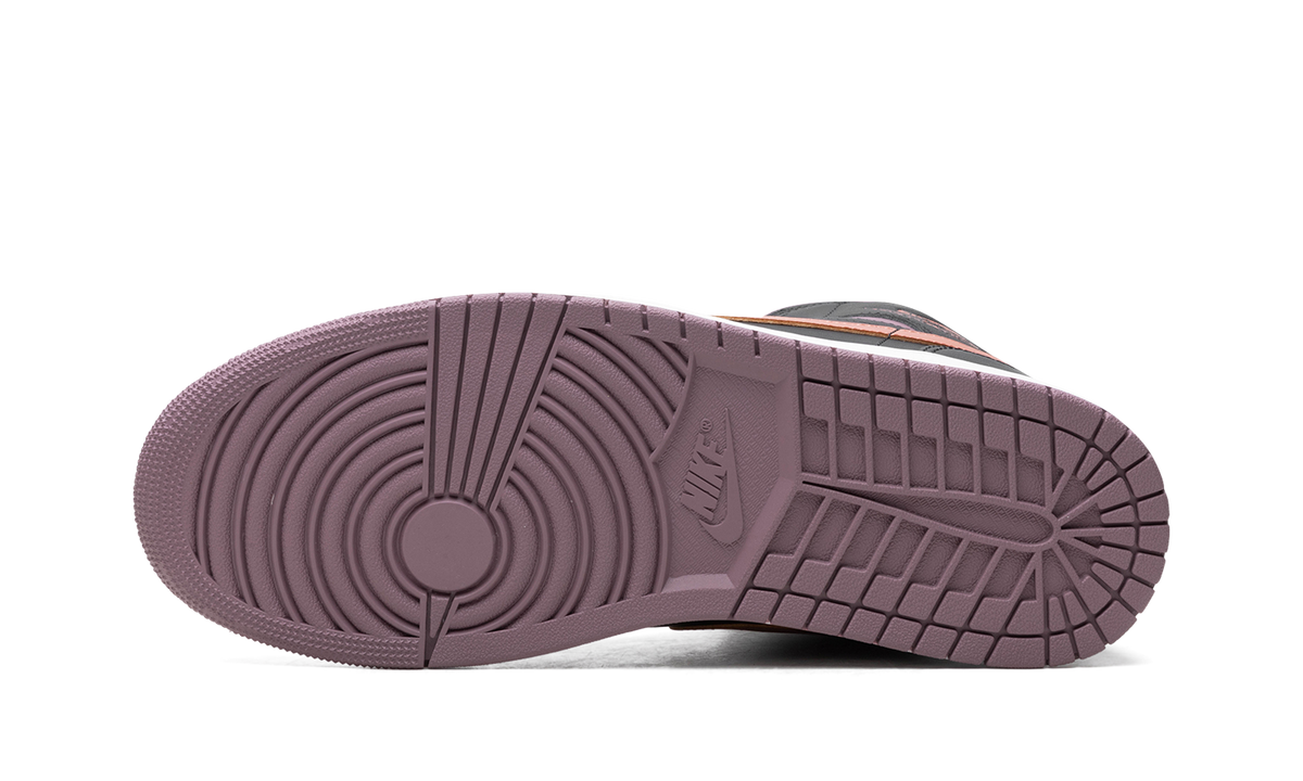 1 Mid SE "Sky J Mauve" FB9911 008