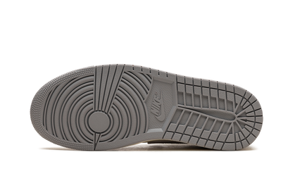1 Low EX "Atmosphere Grey" CZ0790 101