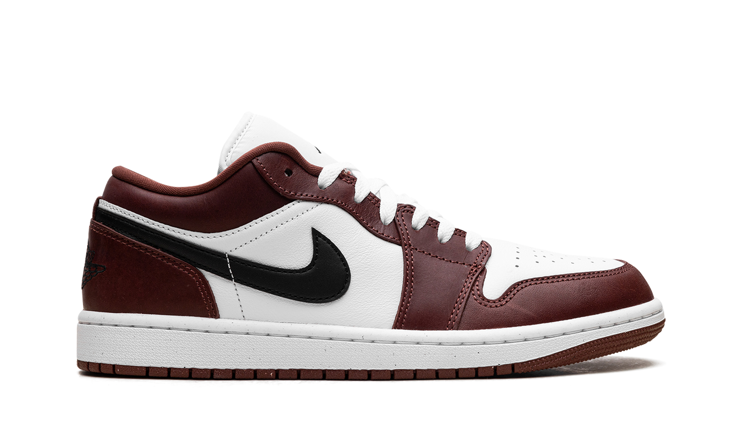 1 Low SE "Dark Pony" HF3148 102