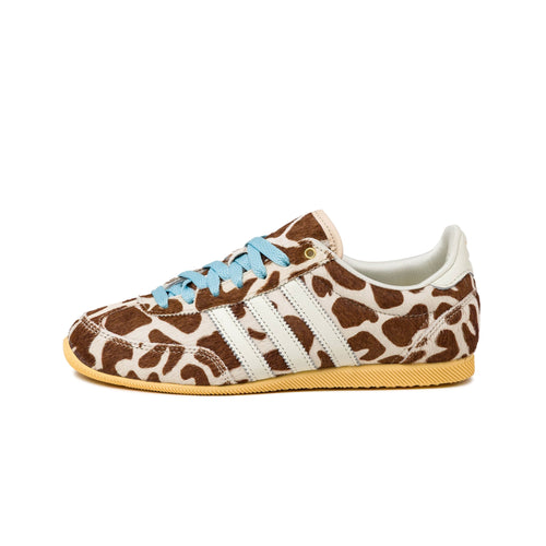Japan W *Giraffe*