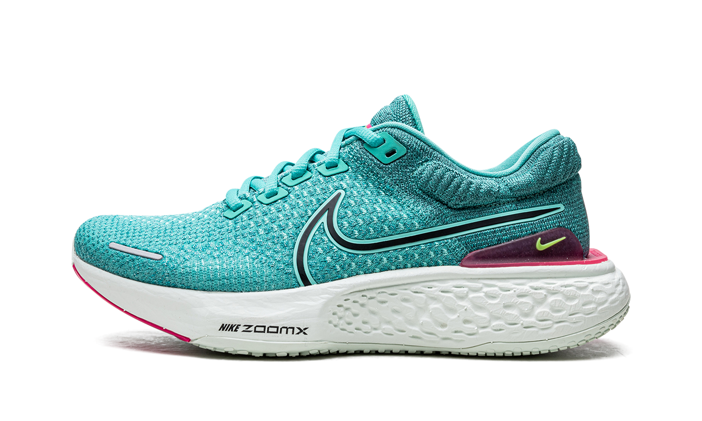ZOOMX INVINCIBLE RUN FK 2 MNS WMNS DC9993 300