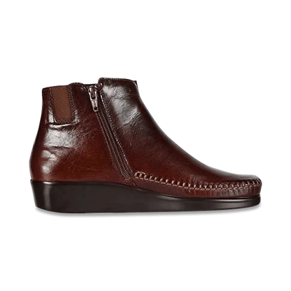 Women's Jade Boot in Walnut