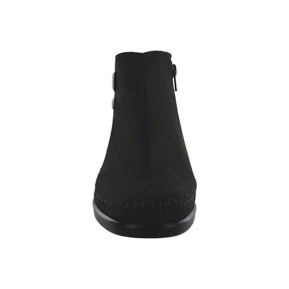 Women's Jade Ankle Boot in Onyx