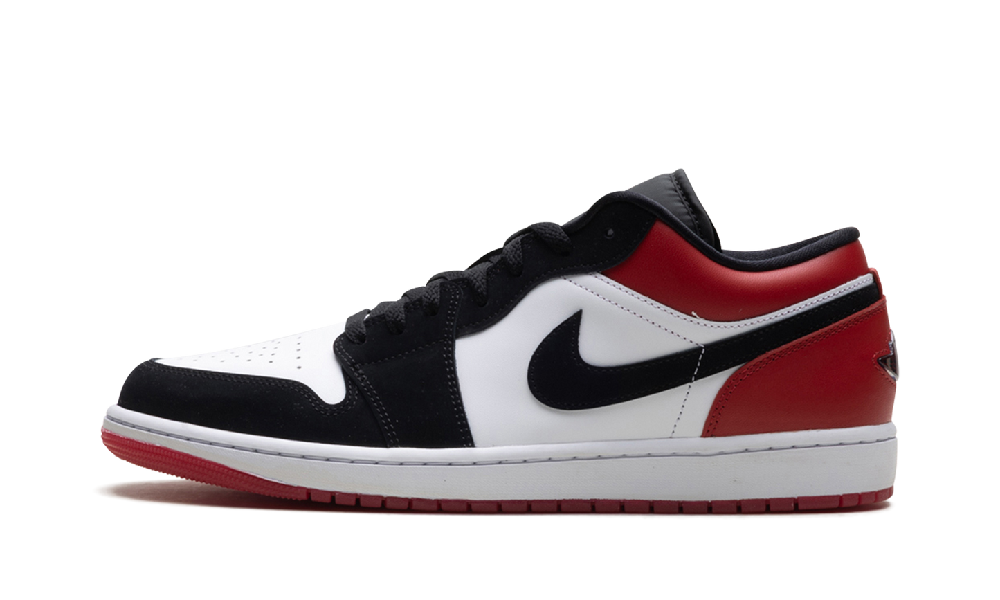 1 Low SE "Black Toe (2025)" IB8971 106