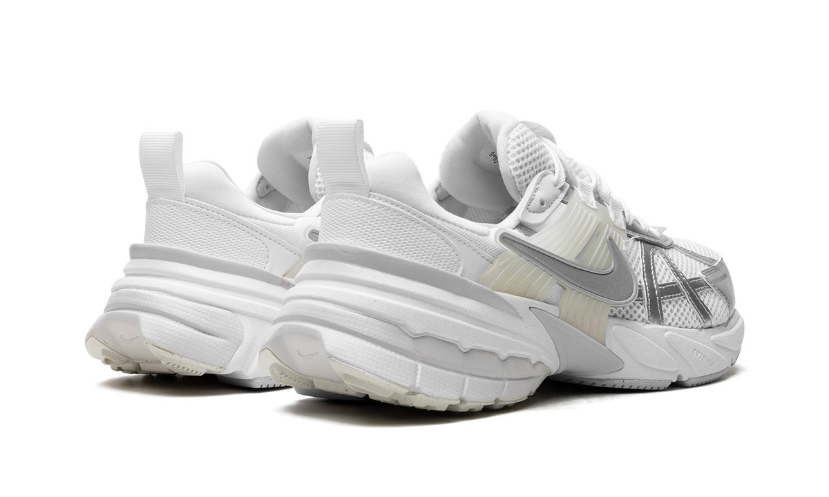 Wmns V2K Run"V2K" FD0736 104