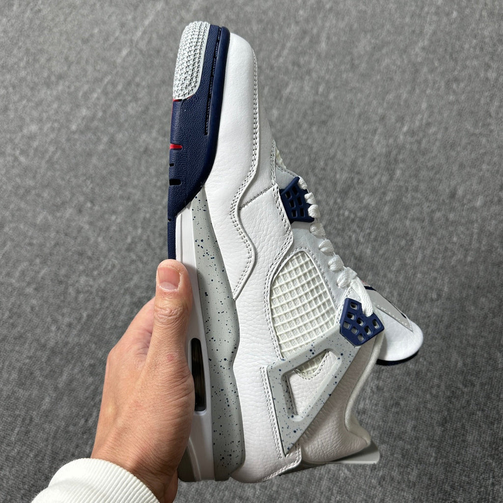 4 Retro Midnight Navy