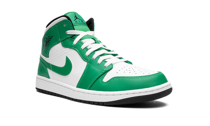 1 Mid "Lucky Green" DQ8426 301