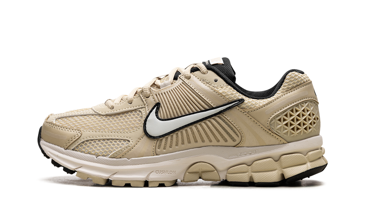Air Zoom Vomero 5 WMNS"Team Gold" FJ2028 700