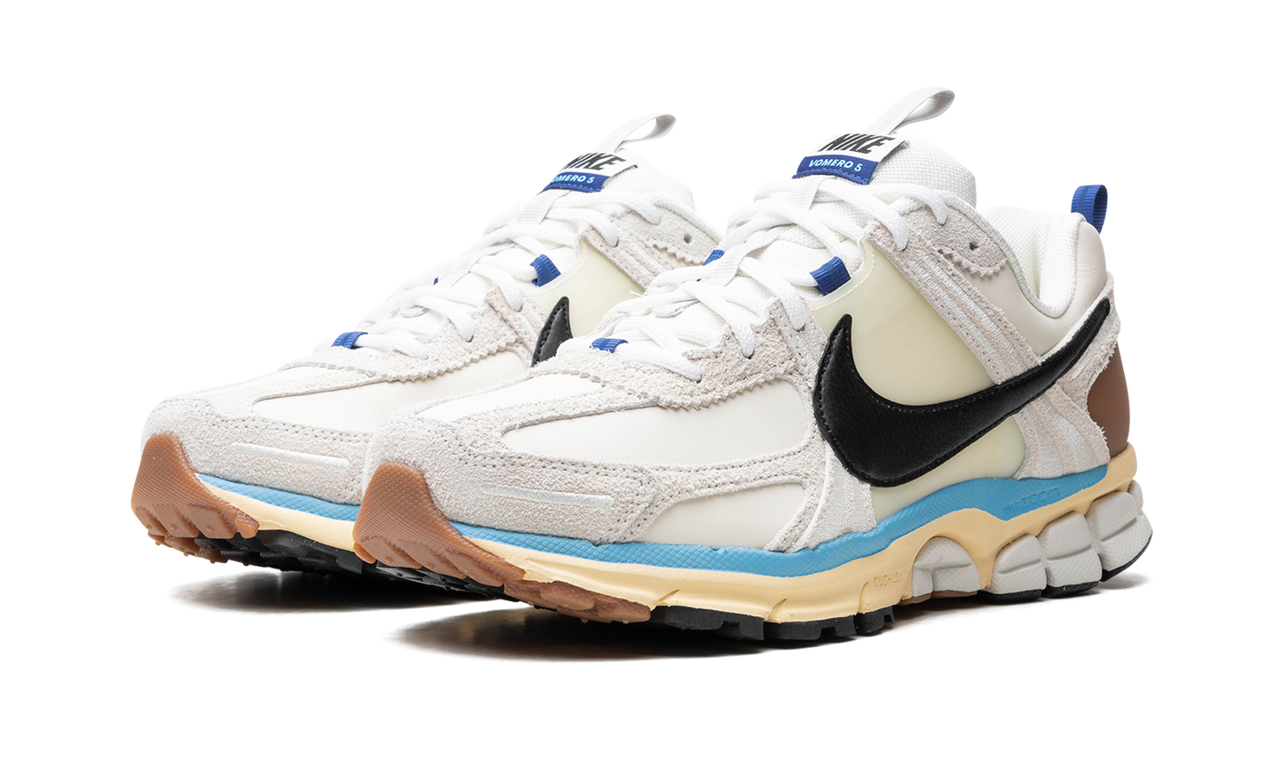 Zoom Vomero 5 WMNS"Design By Japan" HF4524 111