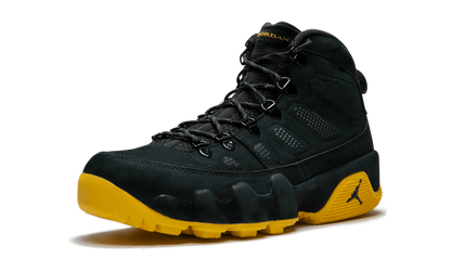 9 Retro Boot PE "Michigan State University" MNJDLS266 817838