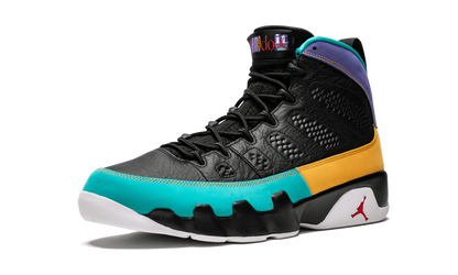 9 Retro "Dream It, Do It" 302370 065