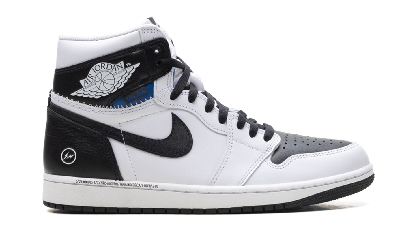 1 "Fragment Design - Union LA - White/Black" II7282 100