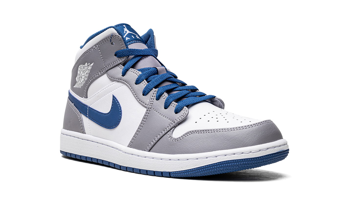 1 Mid "True Blue" DQ8426 014