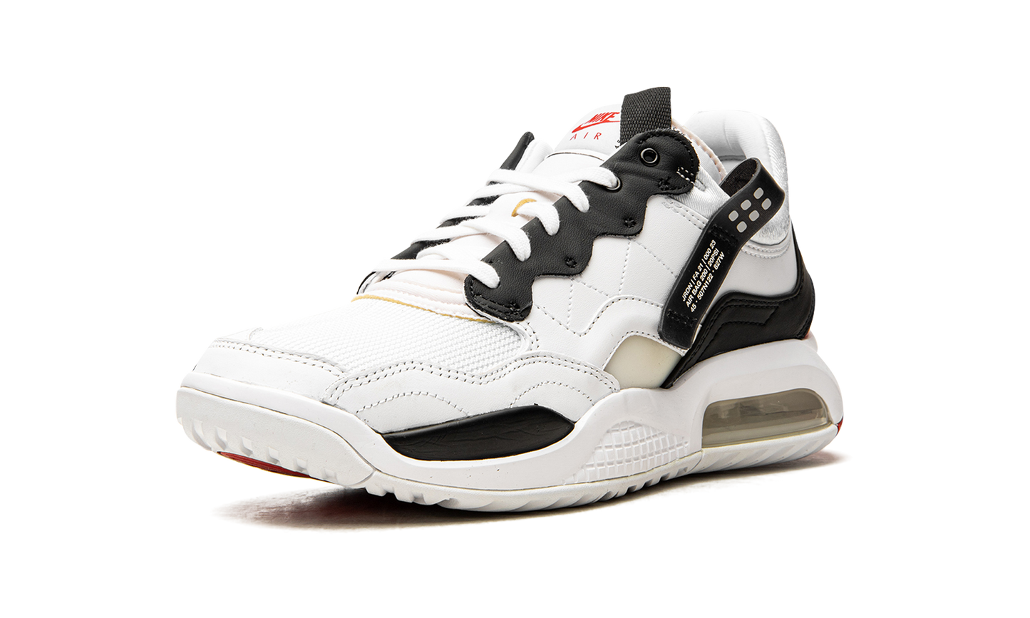 MA 2 "White" CV8122 106