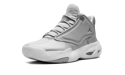 Max Aura 4 "Cool Grey" DN3687 005