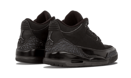 3 Retro "Black Cat" 136064 002