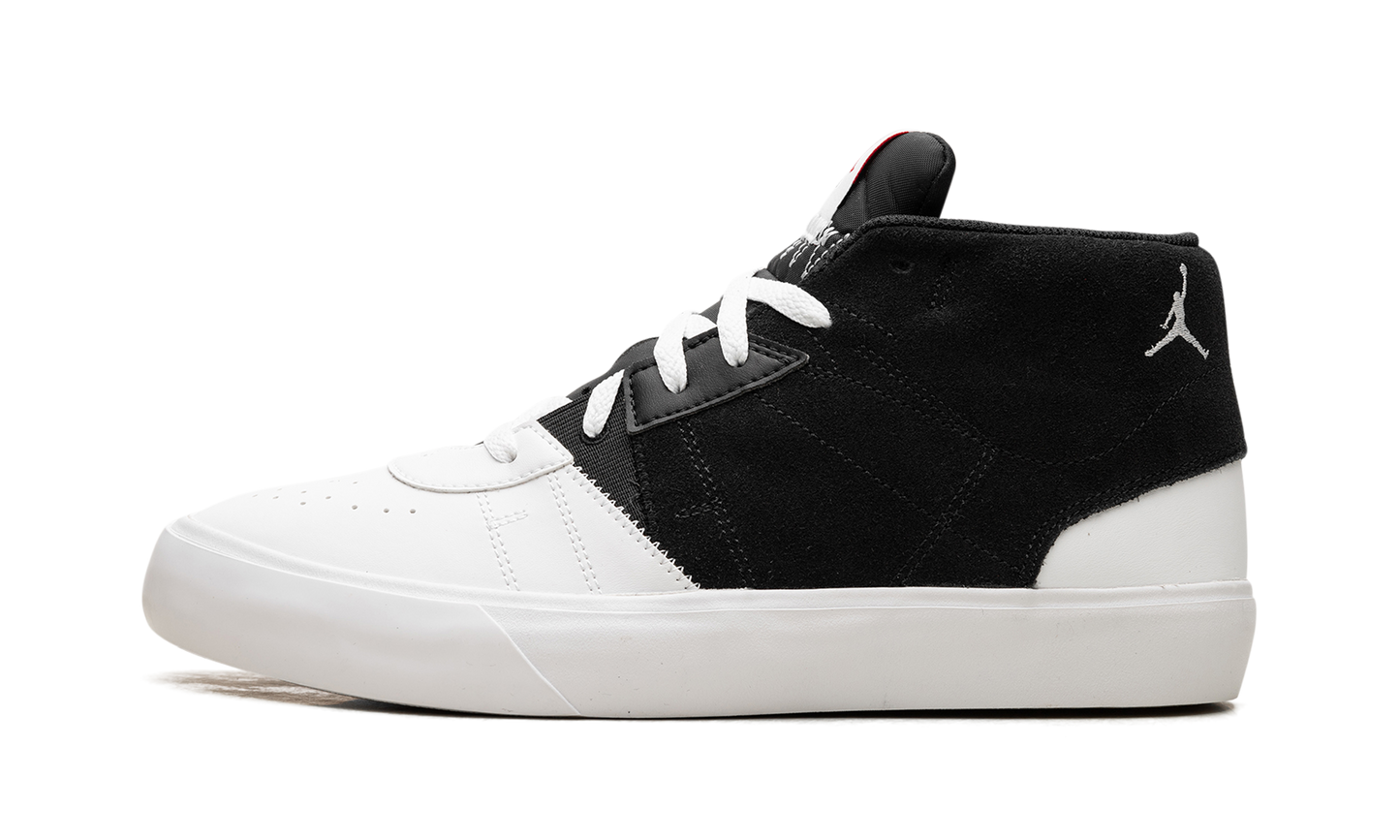 Series Mid "Black/White/University Red" DA8026 061