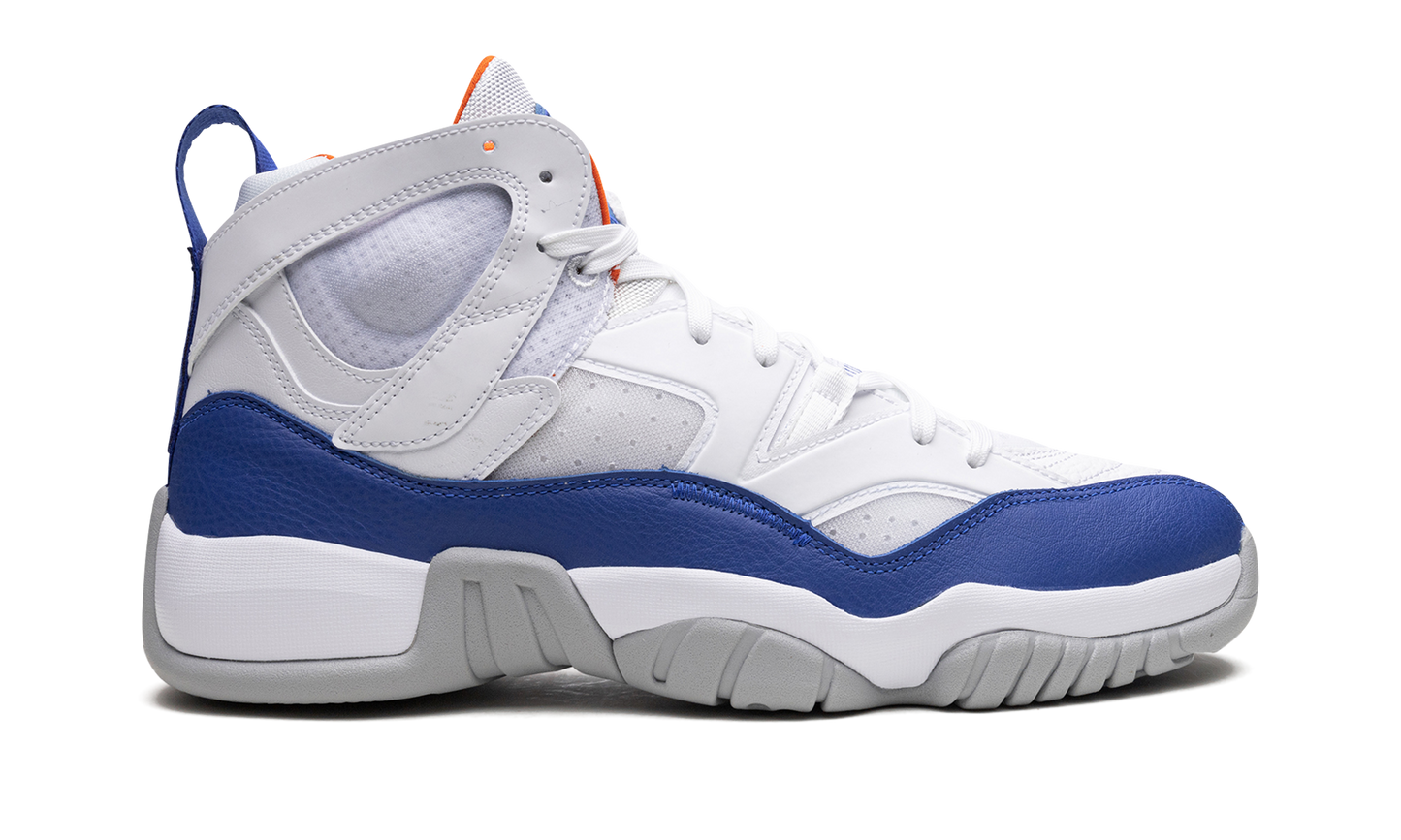 Two Trey "New York Knicks" DO1925 148