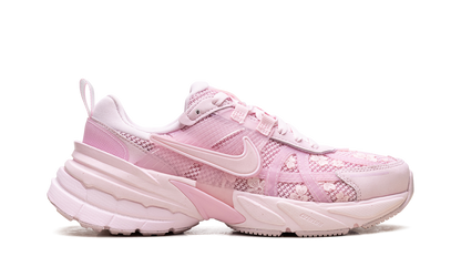 V2K Run WMNS"Pink Foam Arctic Pink" HJ5269 600