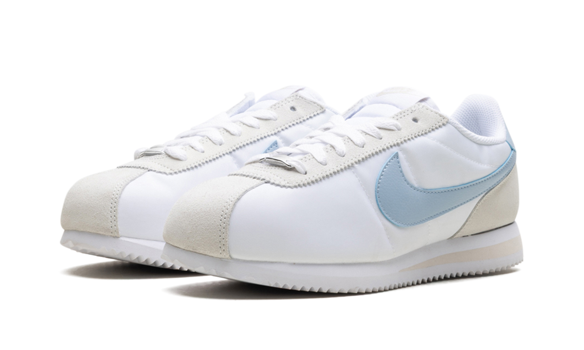 Cortez WMNS"White/Light Armory Blue/Light Orewood Brown" DZ2795 100
