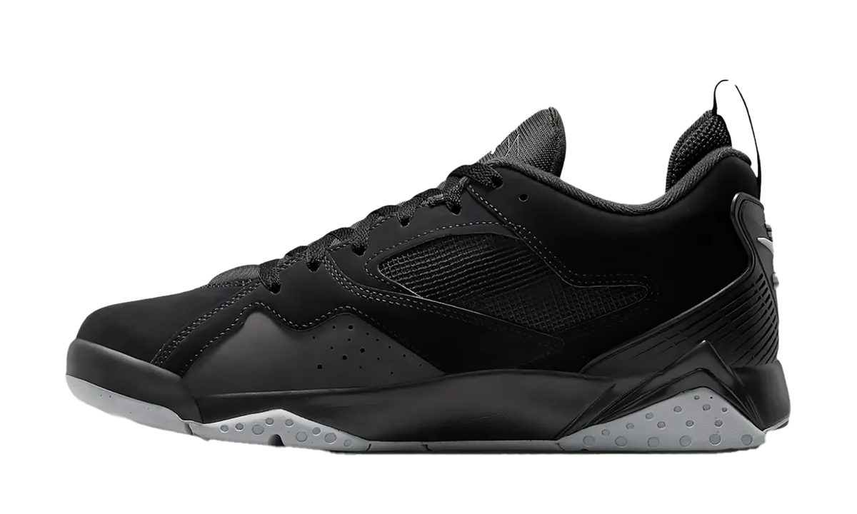 MVP 92 "Black Wolf Grey" HQ3950 002