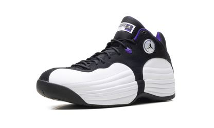 Jumpman Team "White/Field Purple" CV8926 105