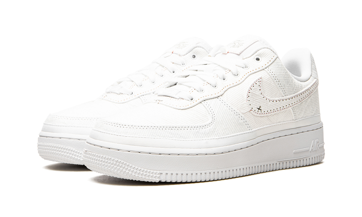 AIR FORCE 1 LO LX WMNS"Reveal" CJ1650 101