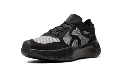 Delta 3 Low "Black Anthracite" DN2647 060